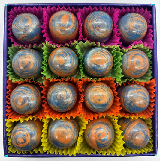 Milk chocolate gift box with Henley Classic Dry Gin ganache from Gorvett & Stone, showcasing a luxurious chocolate treat.