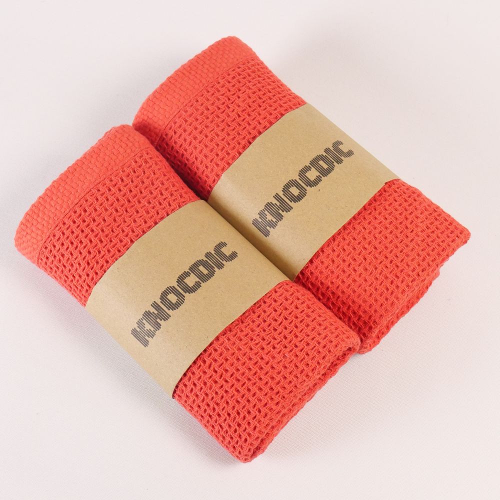 Set of two KNOCDIC® premium coffee cloths, 34x34 cm, Barista’s Choice, soft and durable for brewing and cleaning.