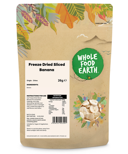 Freeze dried sliced banana from Whole Food Earth, a natural dried fruit snack with crispy banana slices.