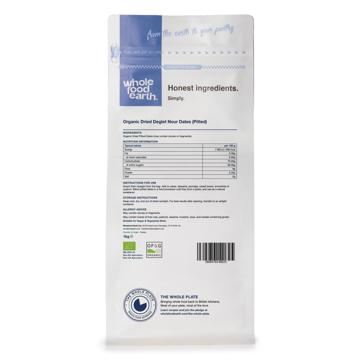 Organic Deglet Nour dates from Whole Food Earth, pitted dried fruit with rich caramel color and glossy surface.