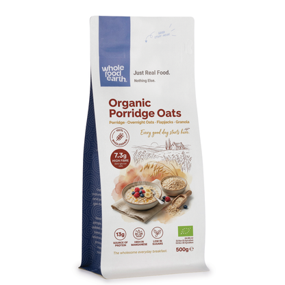 Organic Whole Food Earth Porridge Oats in a cereal package, showcasing natural oats for healthy breakfast options.