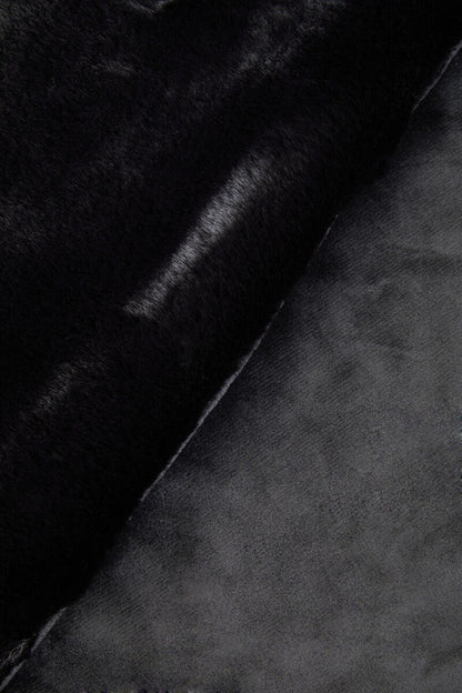 Bosie Black Faux Fur Throw | Lamina
