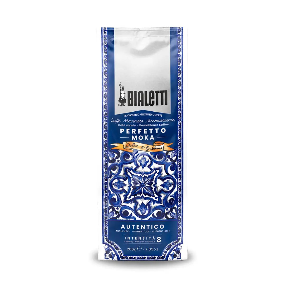 Bialetti Brew Italia Blu Mediterraneo coffee ground in a 250g package, featuring Dolce&Gabbana branding and Mediterranean-inspired design.