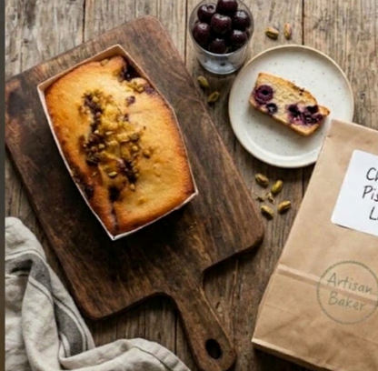 Assorted free from cakes in The Healthy Cake Company mixed box, featuring gluten-free, dairy-free, and allergy-friendly treats.