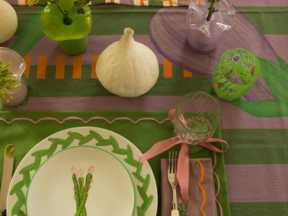 The Adrienne Venetian Wine Glass in Green