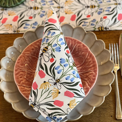 Pair of British Bees napkins by Avalon Home UK featuring a charming bee print on soft fabric.