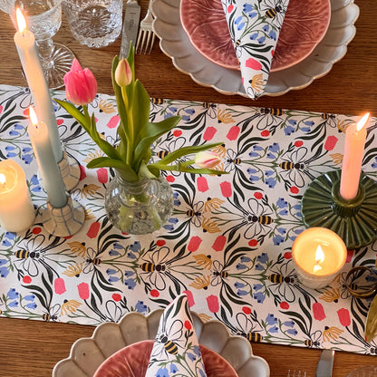 British Bees table runner by Avalon Home UK featuring a charming bee design on a fabric table decor piece.