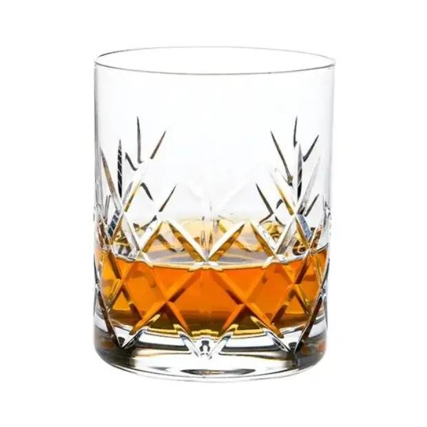 Maxwell 3-piece whisky gift set with satin-lined box, includes 0.8L glassware, by Glassware UK, perfect for whisky enthusiasts.