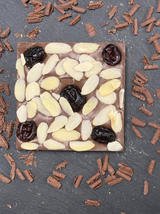 Chilean Cherry & Almond Mini Bloc (96g)