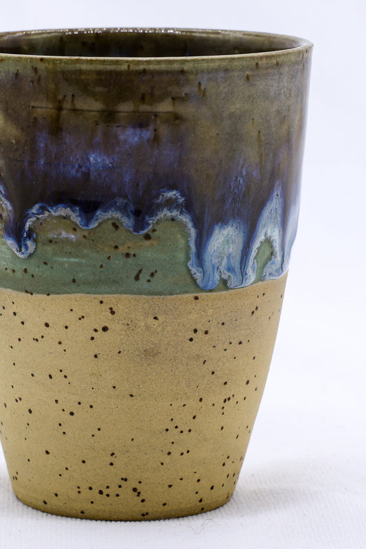 Ribera Handmade Ceramics Bluverde Quadra stoneware ceramic mug with a rounded handle, blue glaze finish, and textured surface.
