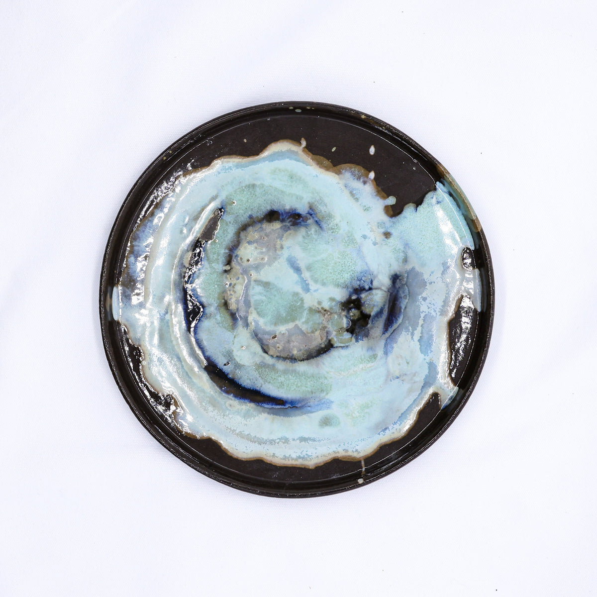27 cm Tidepool smoked grey large ceramic dinner plate by Ribera Handmade Ceramics, showcasing a handcrafted stoneware design.