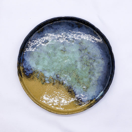 A 27 cm handmade ceramic dinner plate from Ribera Handmade Ceramics with an Aegean stoneware finish.