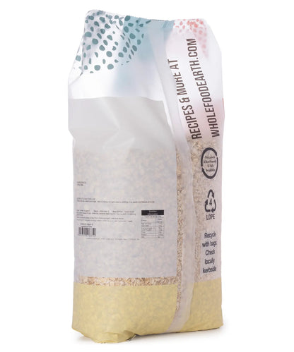 Whole Food Earth jumbo oats cereal in a 3kg package, showing large, rolled oats ready for breakfast or baking.