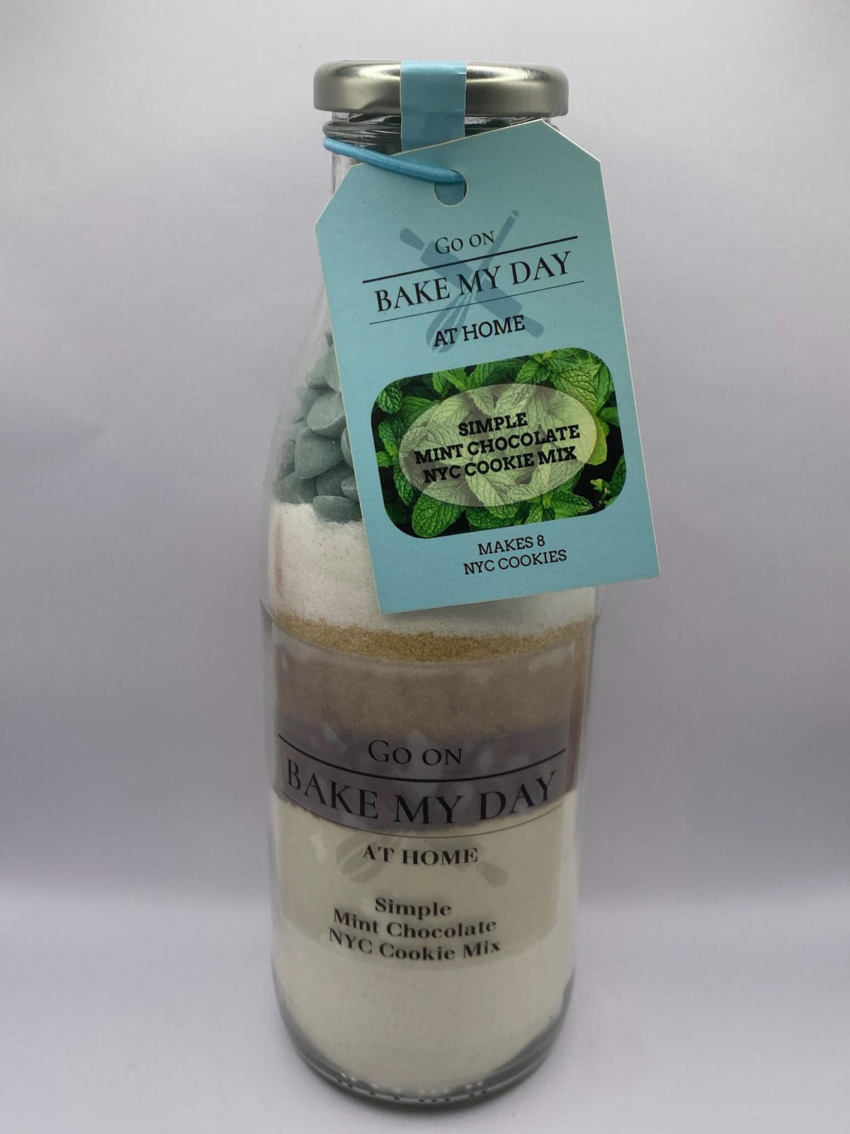 Bake My Day mint chocolate cookie mix bottle, 750ml, featuring a clear bottle with mint chocolate cookie ingredients inside.