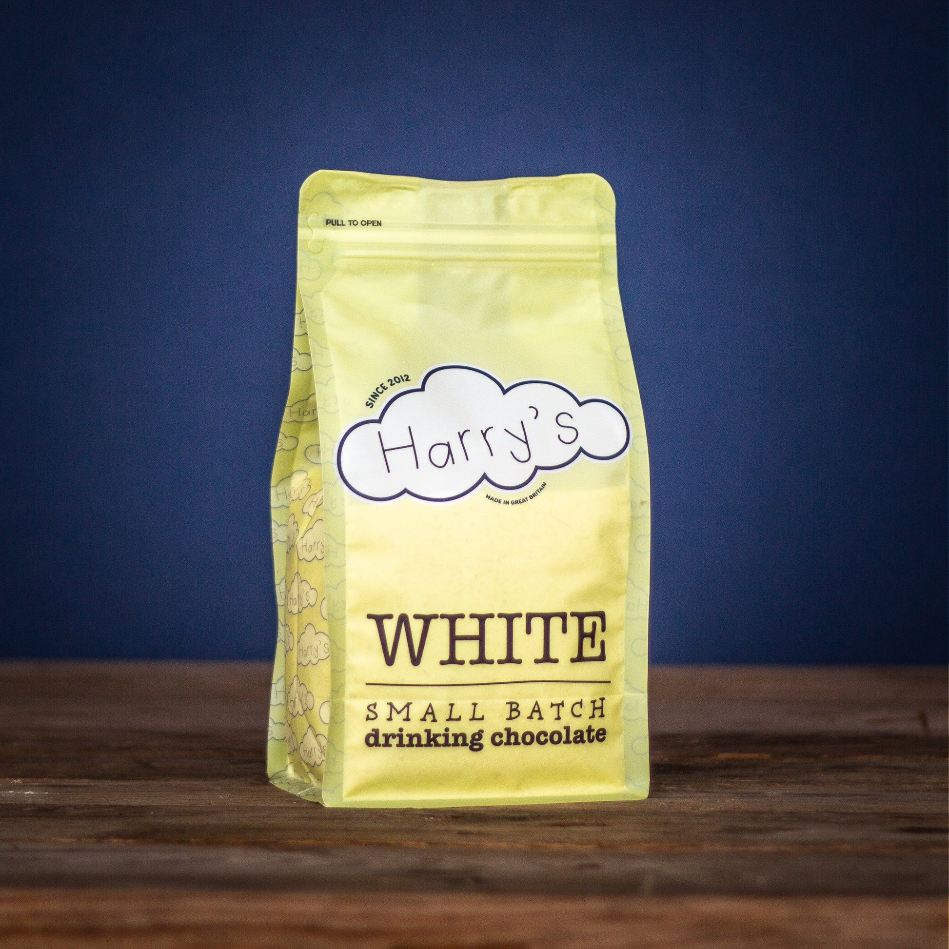 Bag of Harry's Hot Chocolate white 30% hot chocolate powder in a 1kg bag, ready for making creamy hot chocolate drinks.