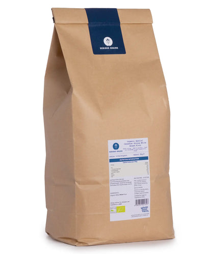 Organic Special Canadian Strong White Bread Flour by Whole Food Earth, showing a 3kg bag of high-quality baking flour.