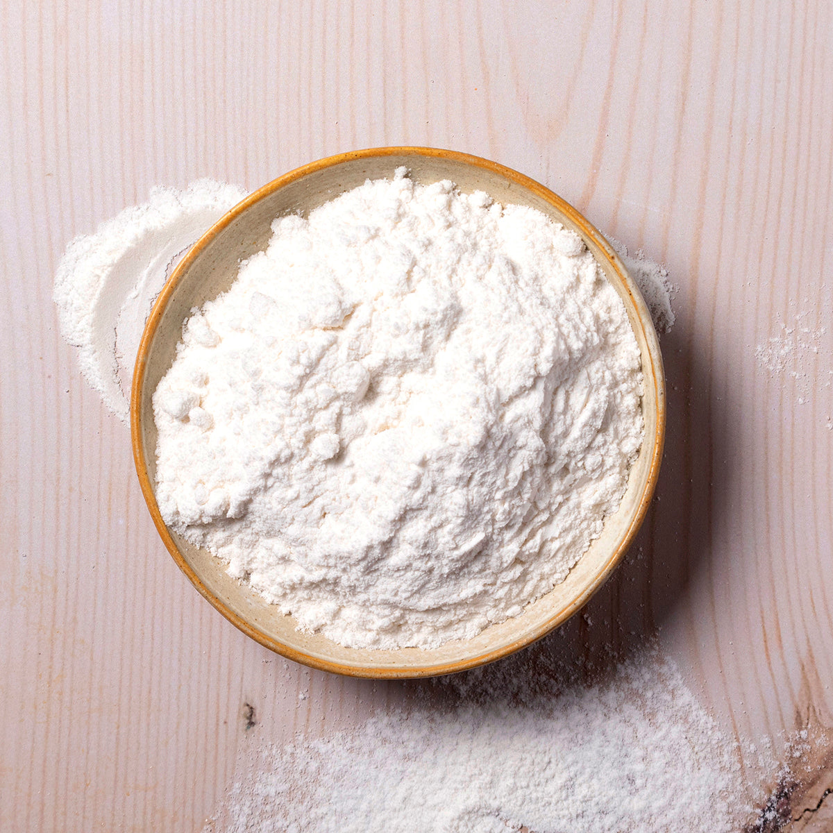 Organic sugar cane powder from Whole Food Earth, showing the natural, granulated sugar substitute in a clear container.