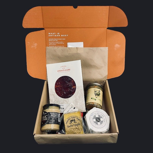 FOUR-ITEM ARTISAN DISCOVERY SUBSCRIPTION BOX