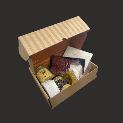 FOUR-ITEM ARTISAN DISCOVERY SUBSCRIPTION BOX