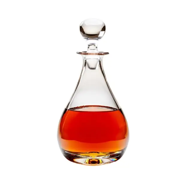 Teardrop-shaped crystal wine decanter from Glassware UK, 0.75L capacity, with a sleek glass body and elegant design.