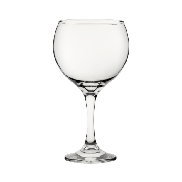 Set of four Glassware UK Bistro Gin Glasses, 640ml capacity, clear crystal design with wide bowl for serving gin.