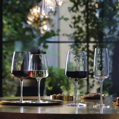 Set of four Bormioli Rocco Planeo Gran Rosso wine glasses, 555ml, clear glass, elegant design, suitable for red wine.