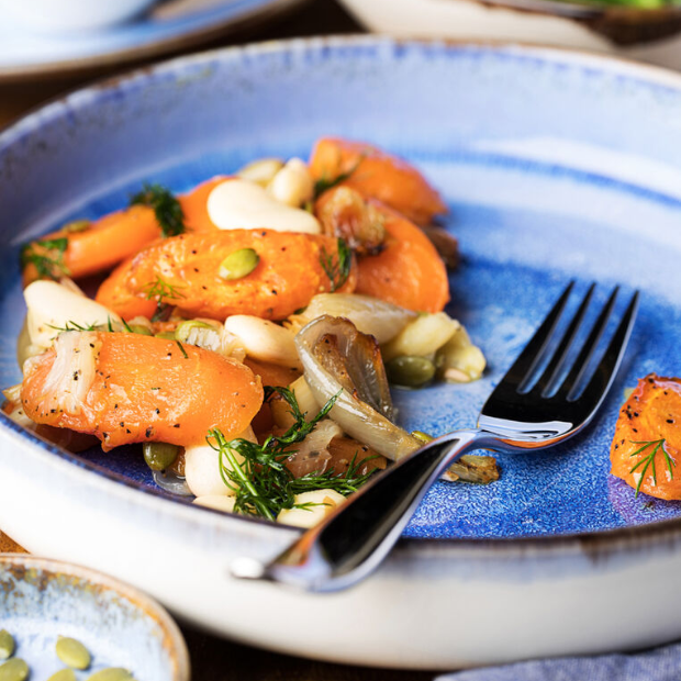 Glassware UK Murra Pacific 6.5-inch coupe plate with a smooth, round design, perfect for serving salads or appetizers.