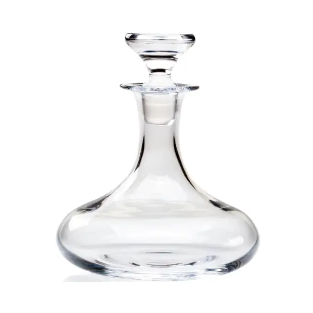 Glassware UK Ships decanter, 0.75L, with a clear glass design and elegant stopper, ideal for storing and serving spirits.