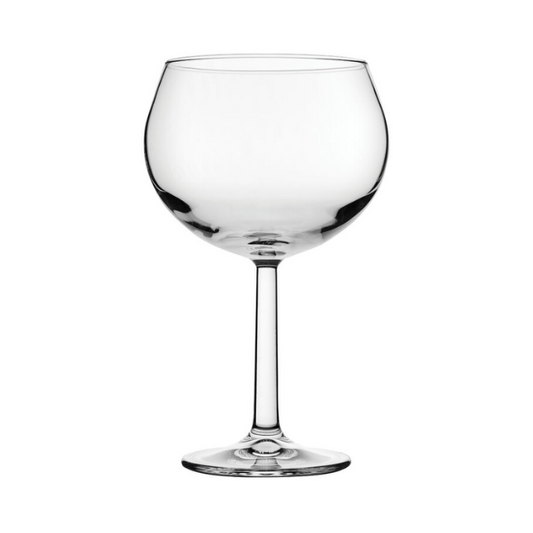 Clear Primetime Gin Glass by Glassware UK, 510ml, showcasing a elegant, tall glass suitable for gin drinks on a white background.