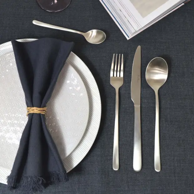 Glassware UK Pintinox Sky Satin tea spoon with smooth satin finish and slender handle, designed for elegant tea service.
