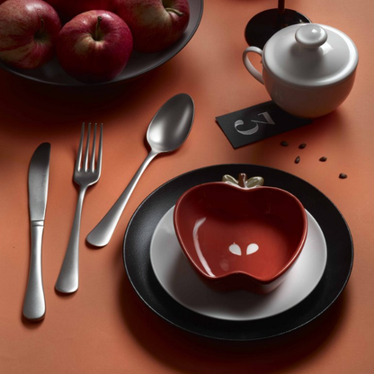 Glassware UK Pintinox Stresa Mystique table spoon, elegant cutlery with a sleek stainless steel finish, positioned on a white background.