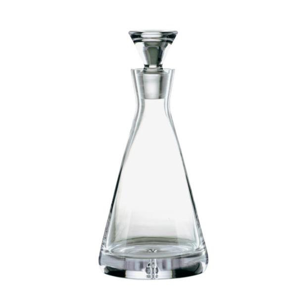 Glassware UK pyramid-shaped crystal decanter with a 0.75L capacity, featuring a sleek, angular design for elegant pouring and storage.