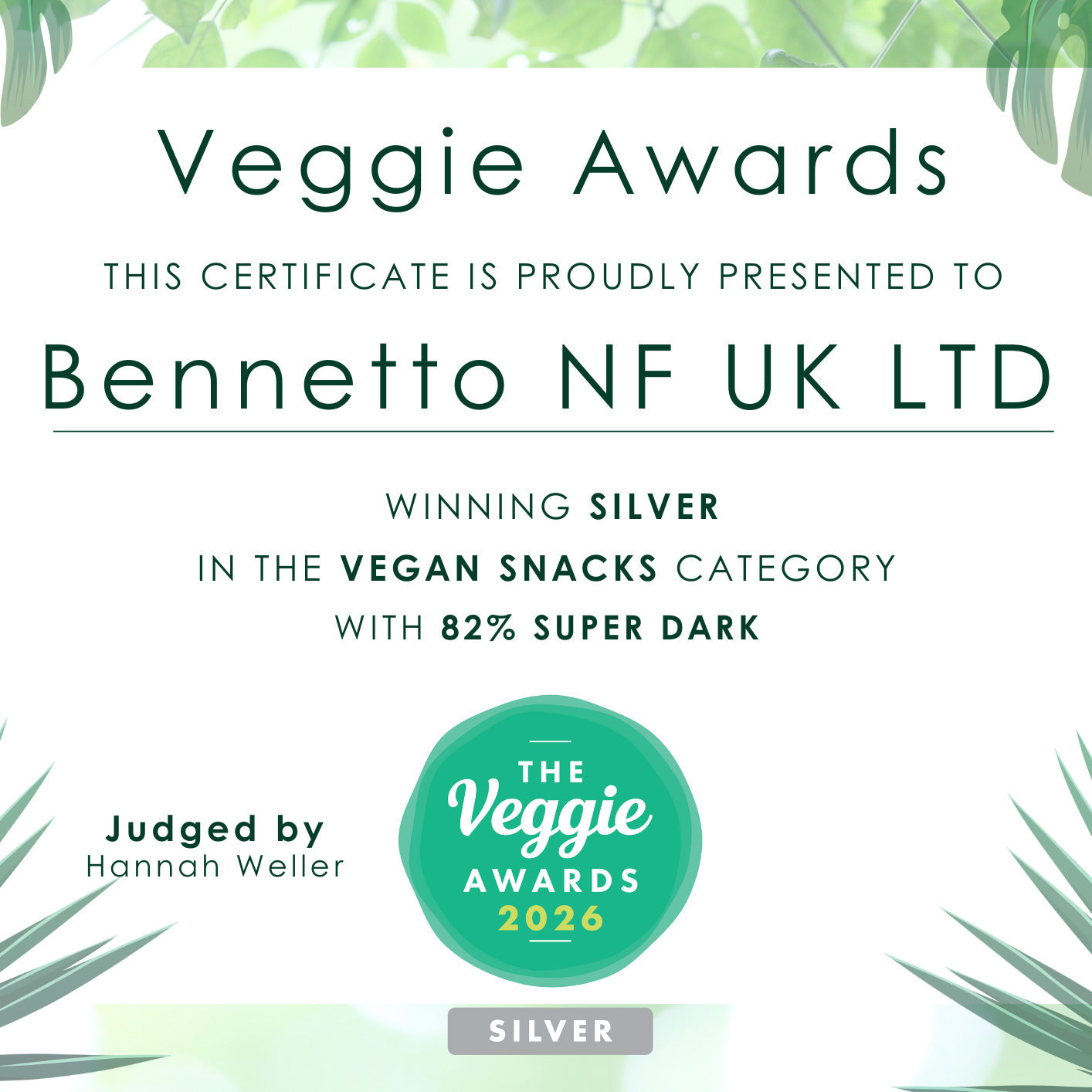 Bennetto Natural Foods UK 82% super dark chocolate bar with rich, smooth texture and deep cocoa flavor.