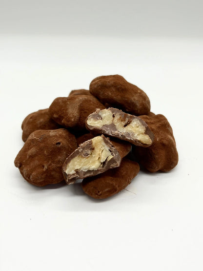 Walnuts in Milk Chocolate Gorvett & Stone