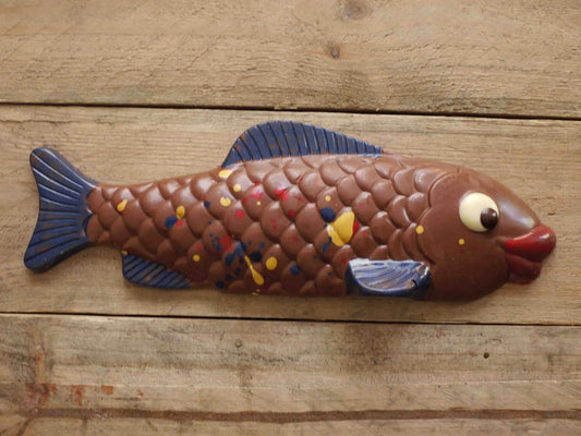 Large Gorvett & Stone chocolate fish with detailed textures and glossy finish, showcasing a realistic aquatic design.