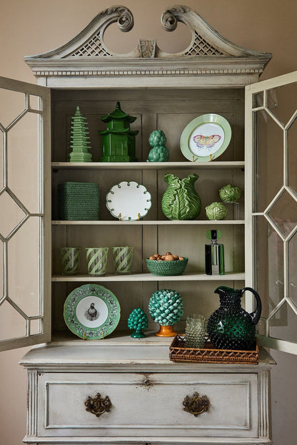 Set of four Casa by Josephine Jenno green apple lace dessert plates with butterfly side design for pudding or desserts.