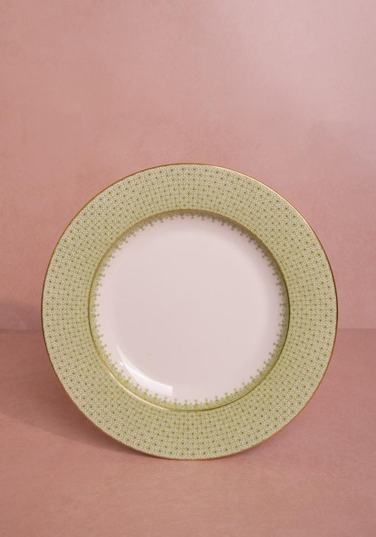 Set of four green apple lace dinner plates by Casa Josephine Jenno, featuring intricate lace design and vibrant green color.