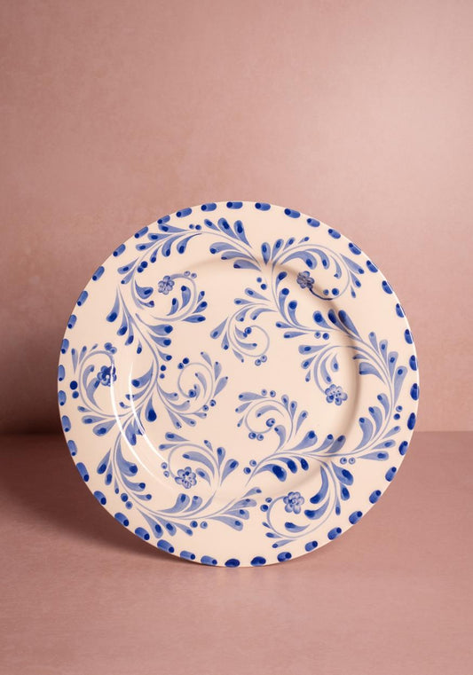 Set of four blue Sophia dinner plates by Casa by Josephine Jenno, featuring elegant ceramic design perfect for dining.
