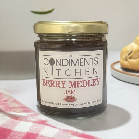 THE CONDIMENTS KITCHEN BERRY MEDLEY JAM 195g