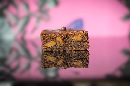Espresso Martini Brownies – Box of 8 Gourmet Brownies with Espresso, Rum & Kahlua Fudge