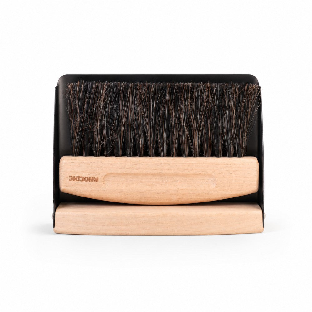 KNOCDIC® Magnetic Dustpan and Horsehair Brush set for easy cleaning, featuring a durable dustpan with a magnetic edge and a natural horsehair brush.