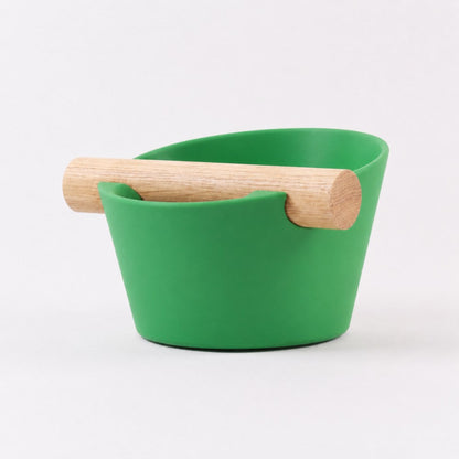KNOCDIC Nordic Coffee Knock Box in grass green with a real oak wood bar for espresso puck disposal