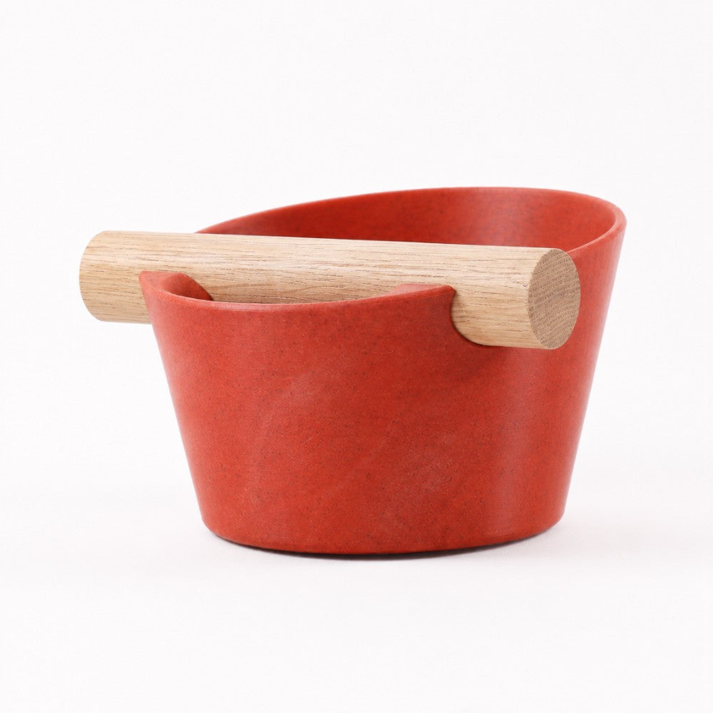 Nordic coffee knock box with marble red finish and real oak wood bar, KNOCDIC® espresso accessory for easy portafilter cleaning.