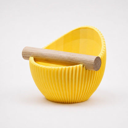 Yellow Nova Coffee Knock Box with real oak wood bar by KNOCDIC®, designed for espresso coffee machine use.