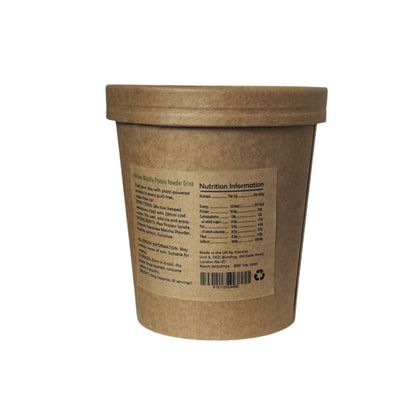 Siocolat Mellow Matcha Protein Powder Drink 300g in a glass with frothy matcha beverage and protein powder packaging.
