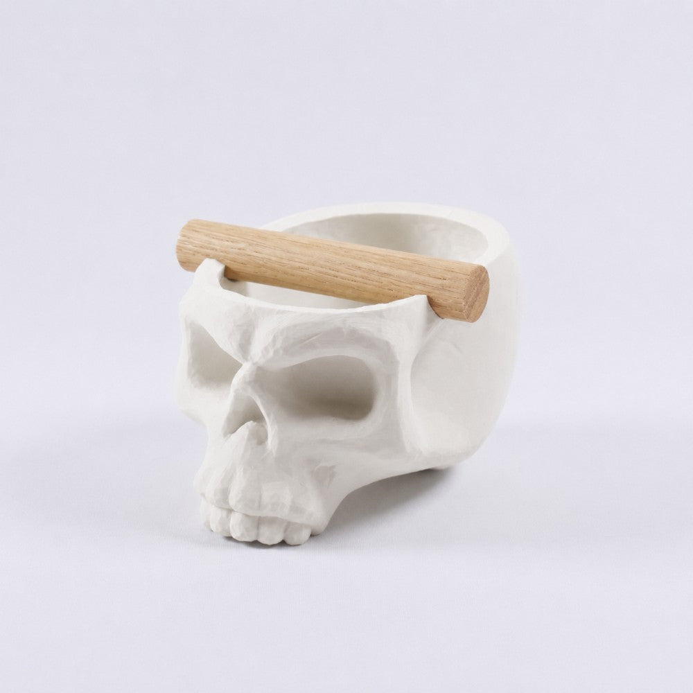 Off-white Gothic Skull Espresso Knock Box with Oak Bar by KNOCDIC®, featuring a skull-shaped design for coffee preparation.