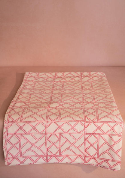 Lily's Pink Bamboo Lattice Tablecloth