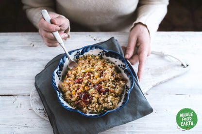 Raw organic freekeh wholegrain from Whole Food Earth, vegan, GMO-free, and additive-free, suitable for healthy cooking and grains.
