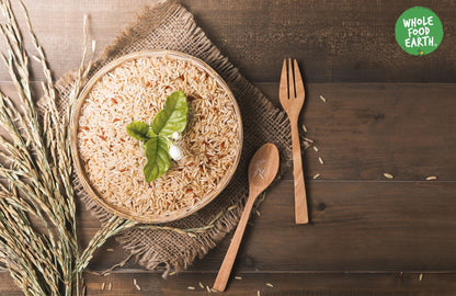 Organic Jasmine Brown Rice from Whole Food Earth, raw, GMO-free, vegan-friendly rice in a natural unprocessed form.
