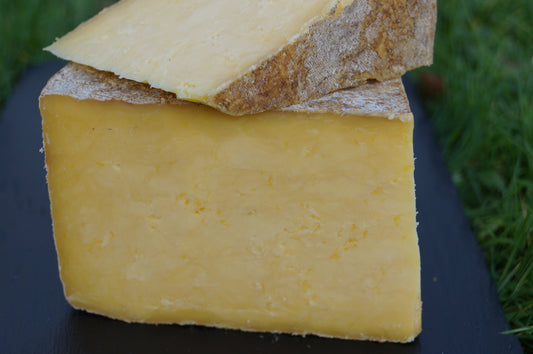 Hinxden Farm Dairy Tam's Tipple Cheese